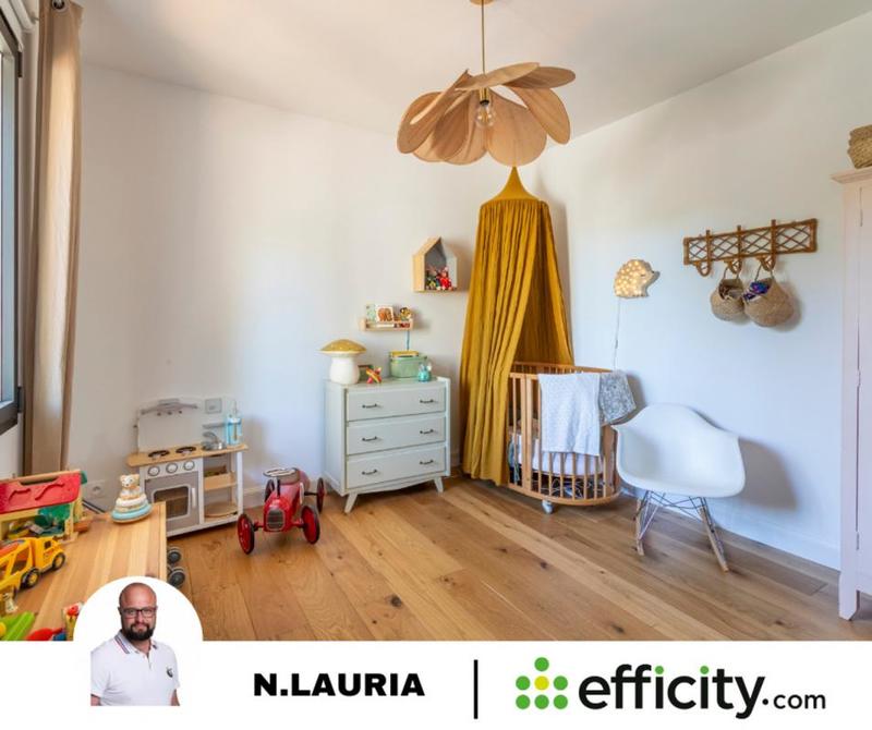 Maison - 160 m² - 7 pièces