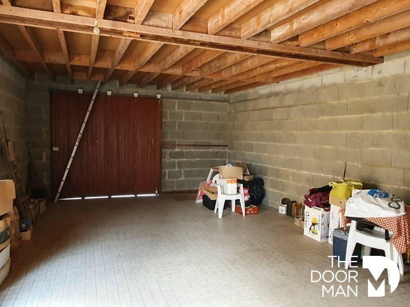 Propriété - 130 m² - 9 pièces