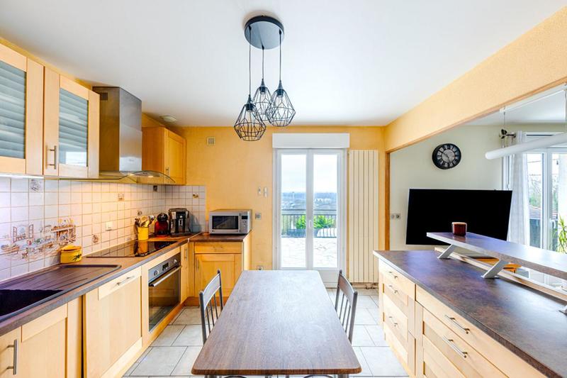 Maison - 120 m² - 5 pièces