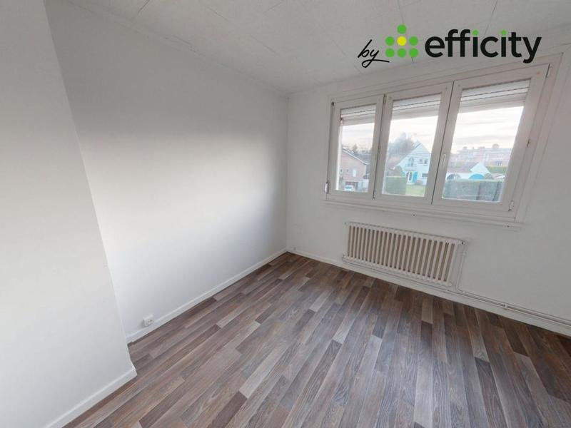Maison - 76 m² - 5 pièces