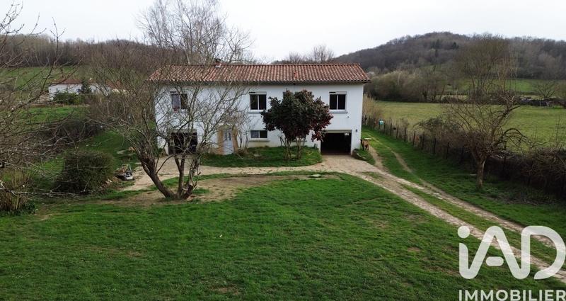 Maison - 103 m² - 5 pièces