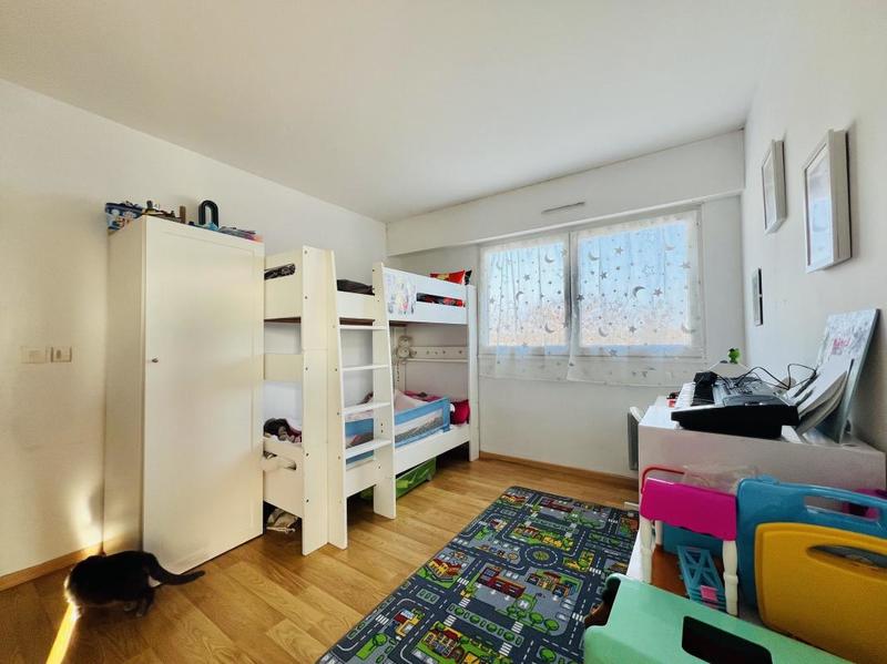 Appartement - 76 m² - 3 pièces