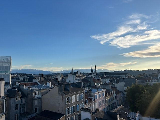 Appartement - 130 m² - 5 pièces