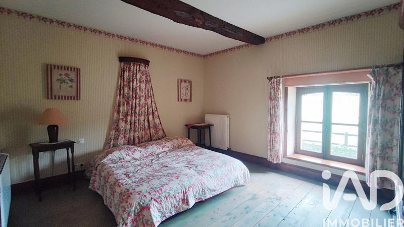 Maison - 650 m² - 20 pièces