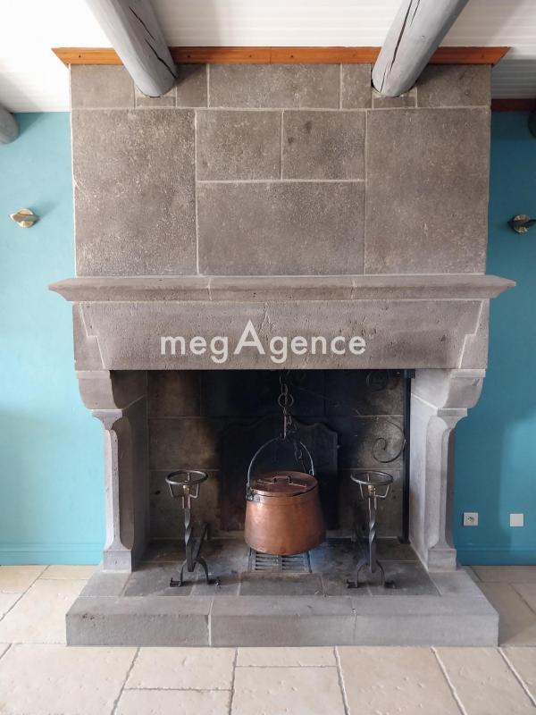 Maison - 170 m² - 10 pièces