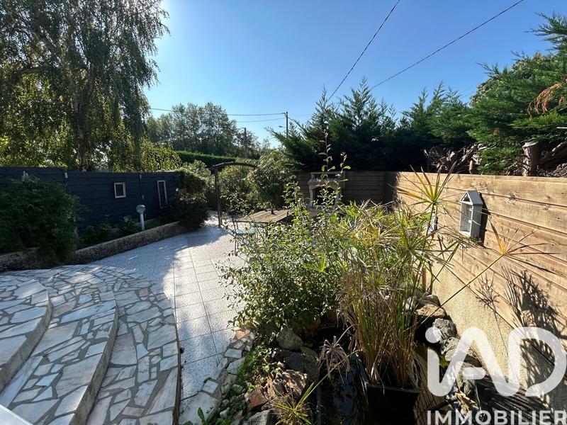 Maison - 95 m² - 5 pièces