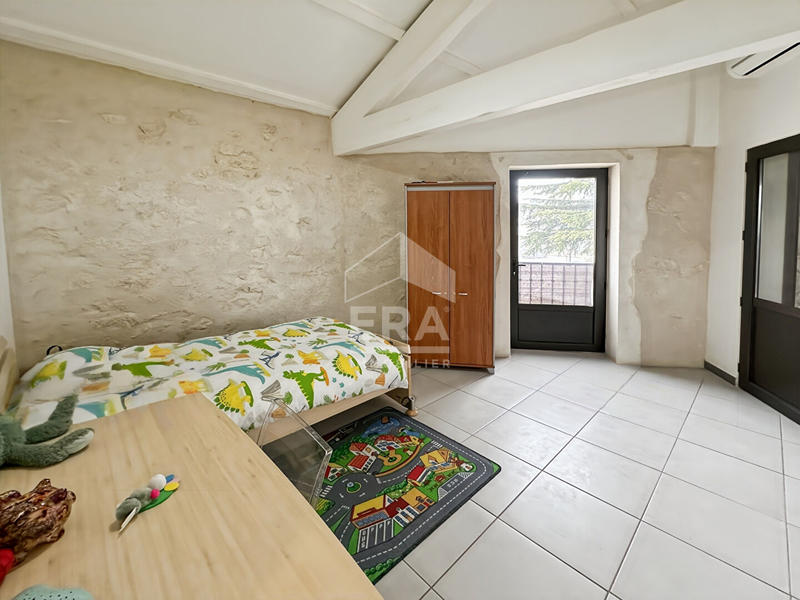 Maison - 207 m² - 8 pièces