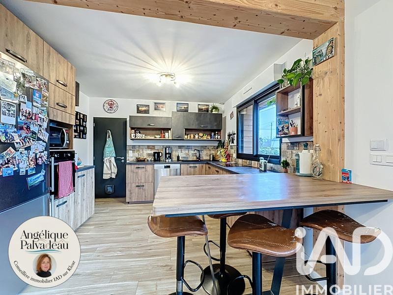 Maison - 82 m² - 4 pièces