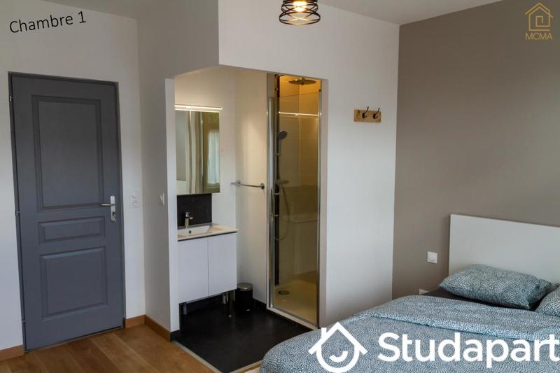 Chambre - 14 m² - 1 pièce