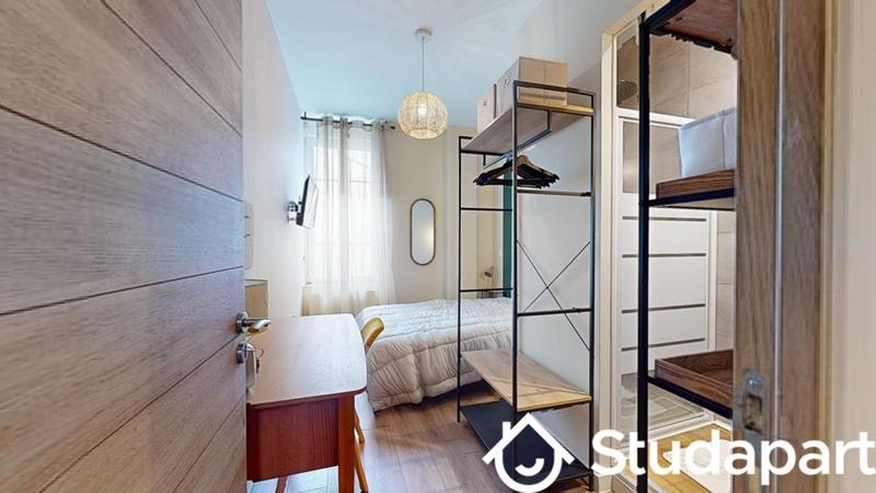 Chambre - 9 m² - 1 pièce