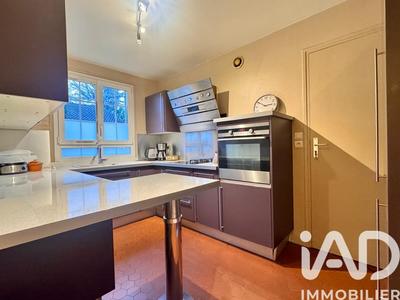 Maison - 138 m² - 5 pièces