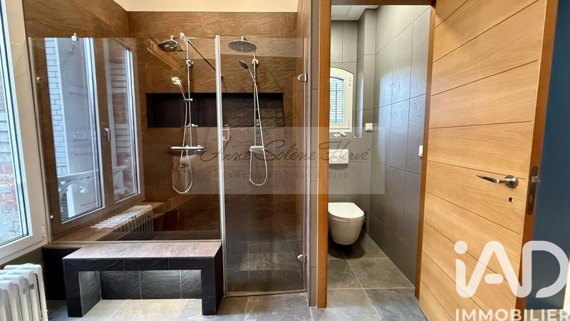 Maison - 195 m² - 6 pièces