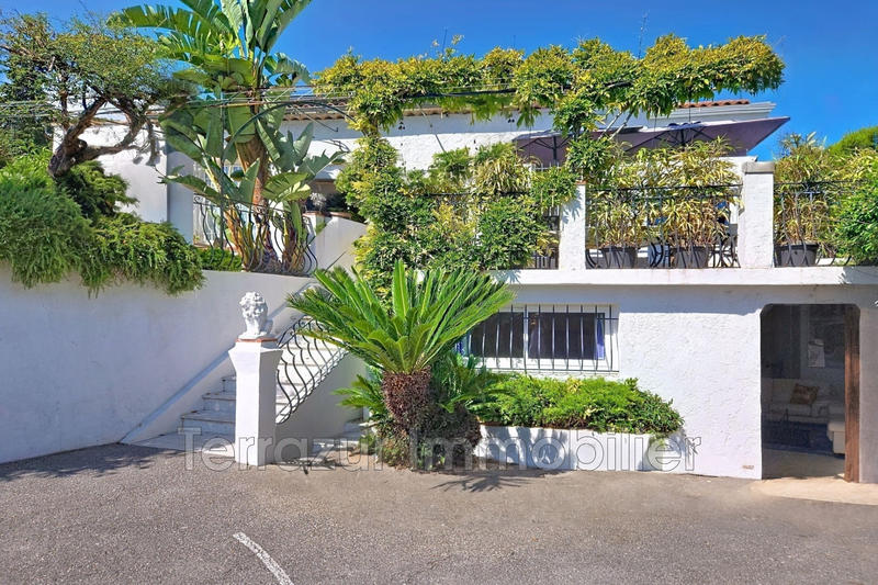 Villa - 165 m² - 6 pièces