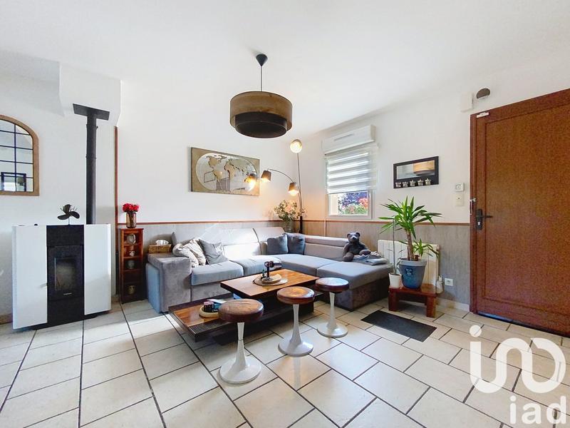 Maison - 211 m² - 11 pièces