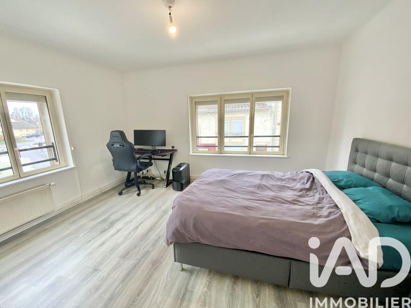 Appartement - 96 m² - 3 pièces