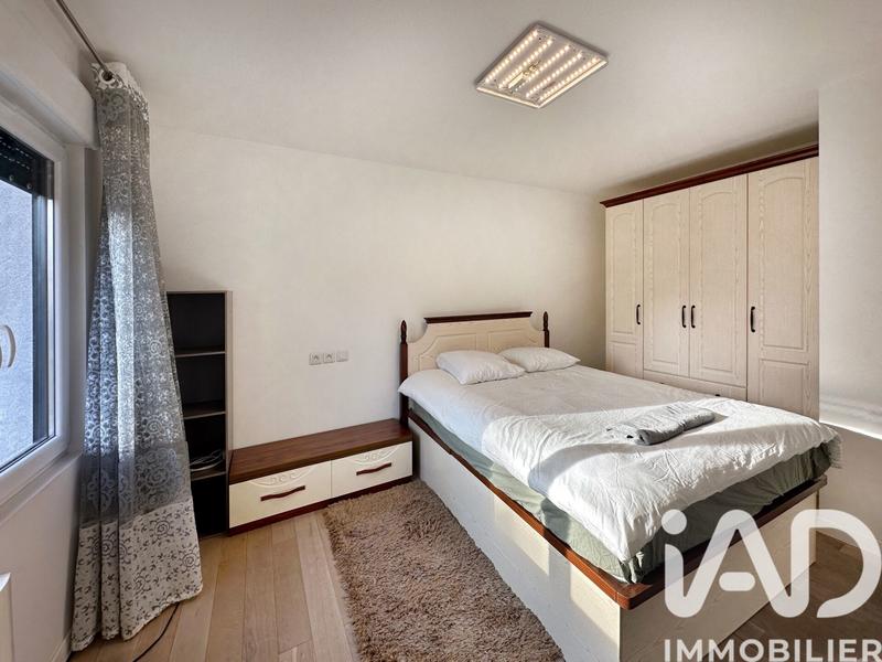 Maison - 192 m² - 8 pièces