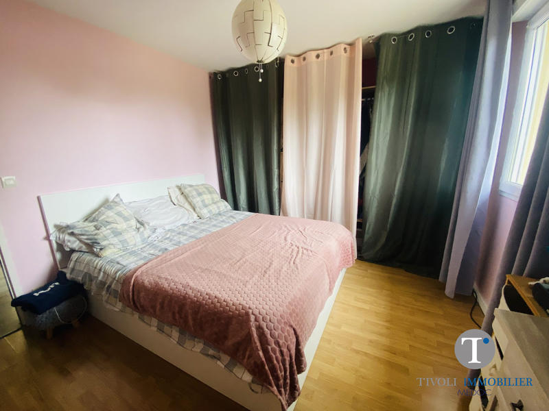 Maison - 93 m² - 4 pièces