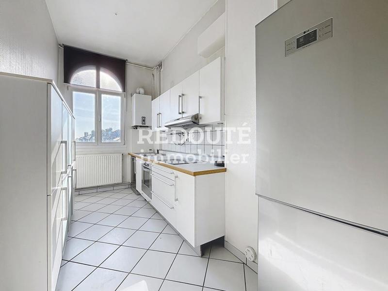 Appartement - 79 m² - 3 pièces