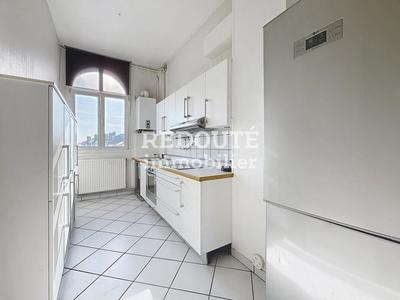 Appartement - 79 m² - 3 pièces