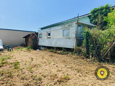 Terrain de loisirs - 713 m²