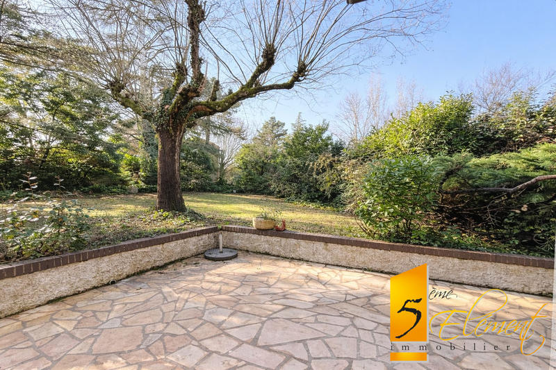 Maison traditionnelle - 127 m² - 4 pièces