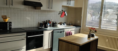 Appartement - 83 m² - 3 pièces