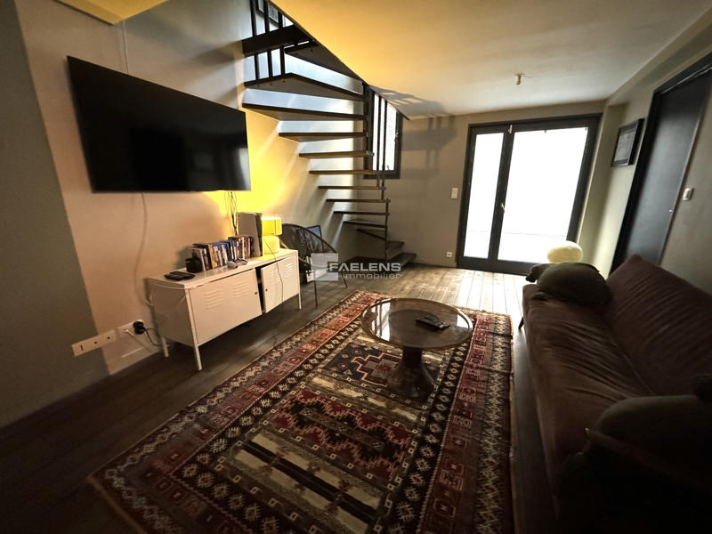 Maison - 301 m² - 6 pièces