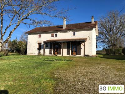 Maison - 88 m² - 4 pièces