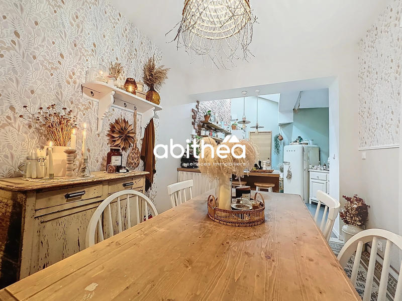 Maison - 102 m² - 5 pièces