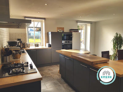 Maison ancienne - 173 m² - 7 pièces