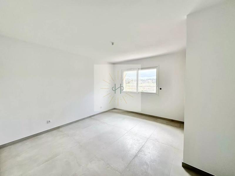 Maison - 118 m² - 4 pièces