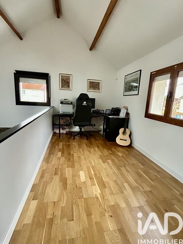 Maison - 110 m² - 6 pièces