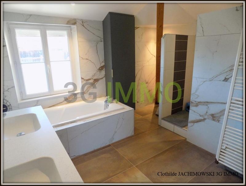 Maison - 212 m² - 10 pièces
