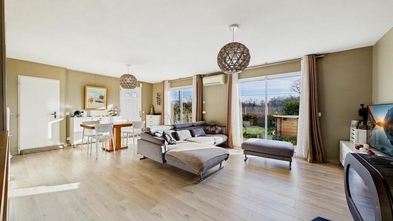 Maison - 120 m² - 5 pièces