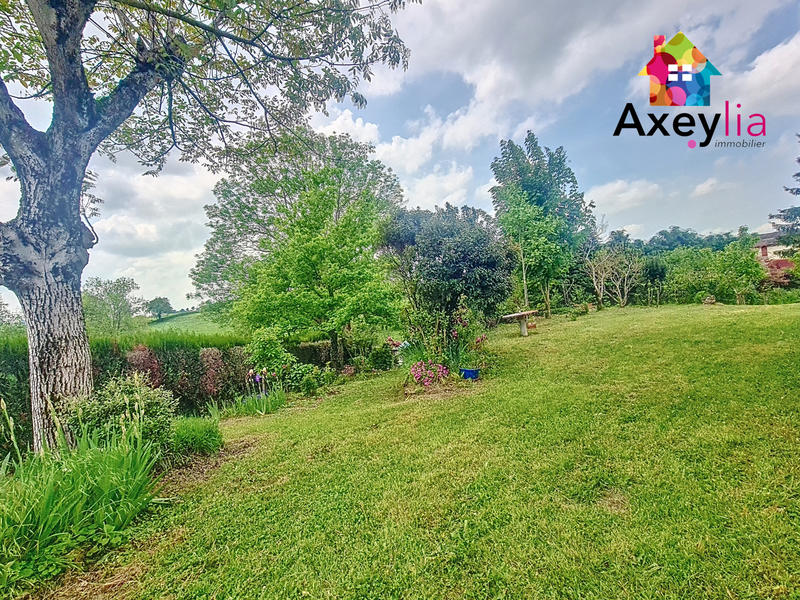 Maison - 85 m² - 5 pièces