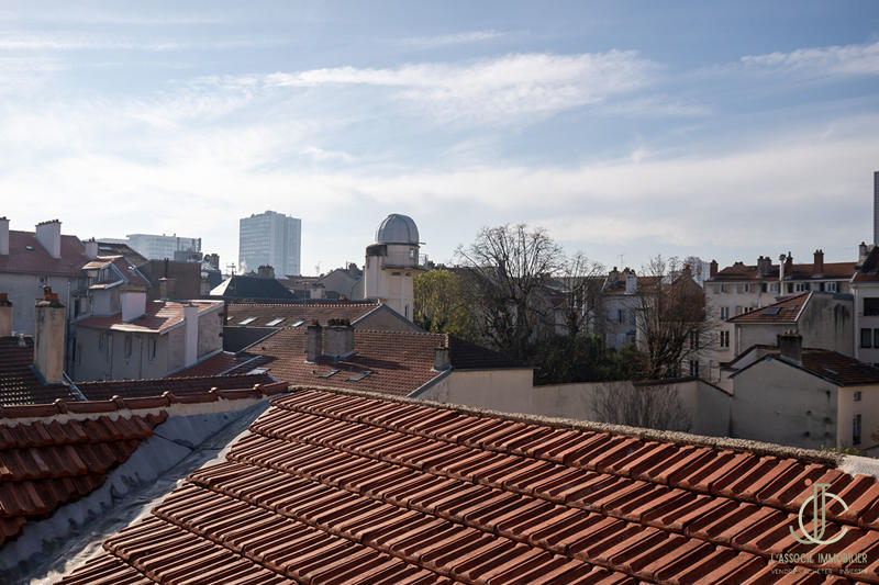 Appartement - 150 m² - 3 pièces