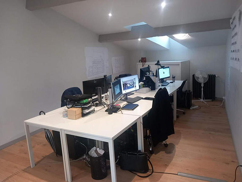 Bureau - 275 m²