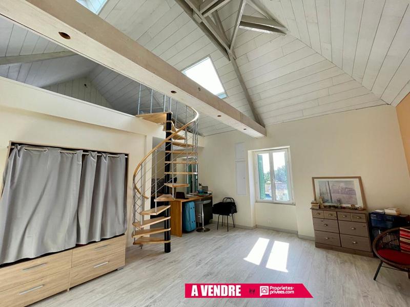 Maison - 170 m² - 6 pièces