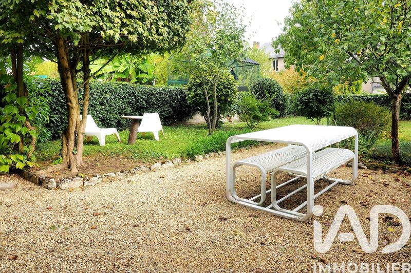 Maison - 147 m² - 8 pièces