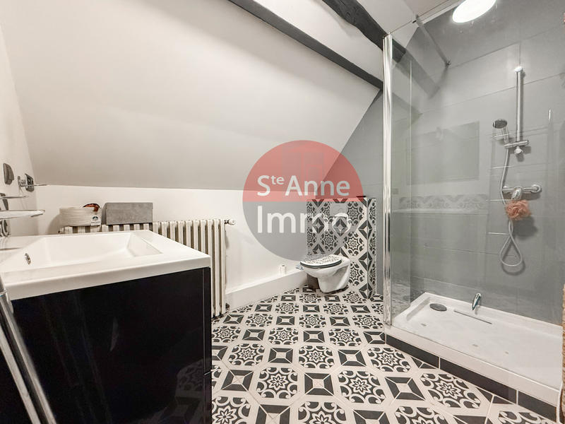 Maison - 177 m² - 7 pièces