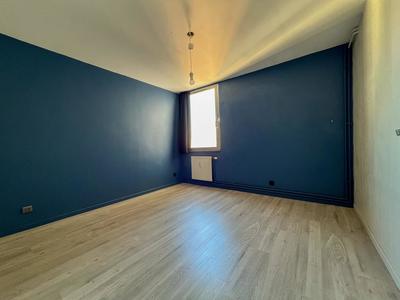 Appartement - 85 m² - 3 pièces