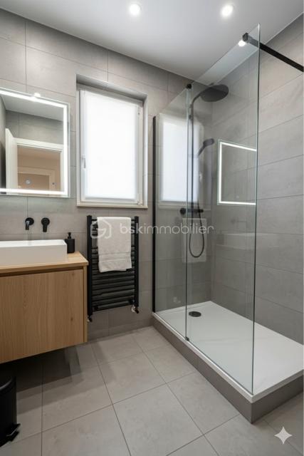 Pavillon - 80 m² - 4 pièces