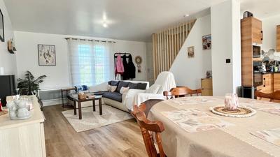 Maison - 142 m² - 7 pièces