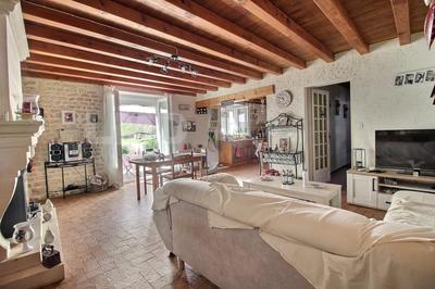 Maison ancienne - 96 m² - 4 pièces