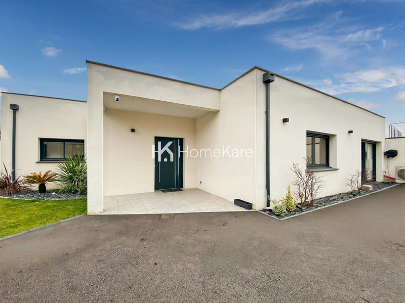 Maison - 174 m² - 5 pièces