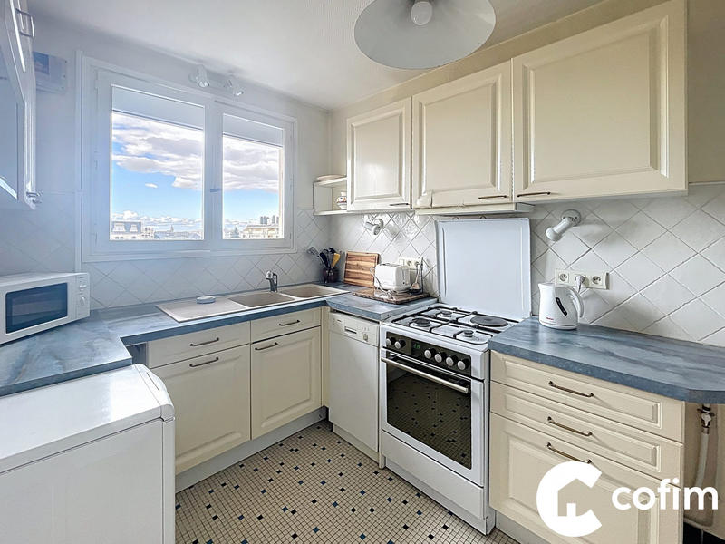 Appartement - 76 m² - 3 pièces