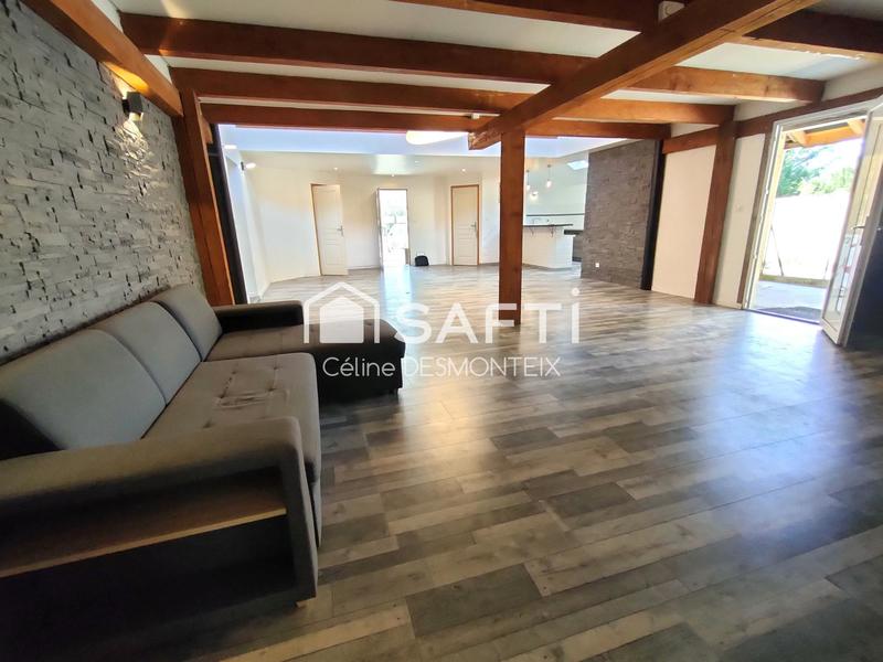 Maison - 312 m² - 6 pièces