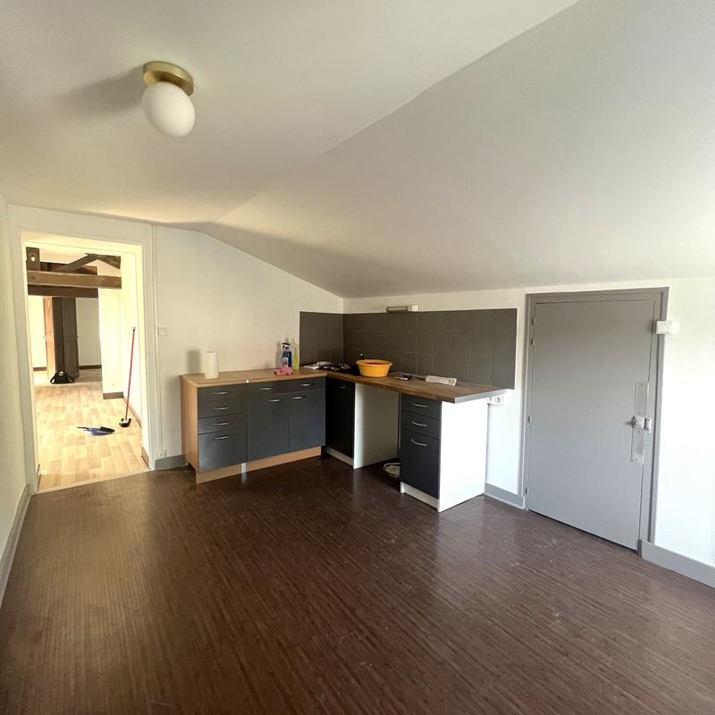 Appartement - 64 m² - 4 pièces