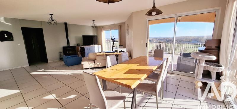 Maison - 110 m² - 5 pièces