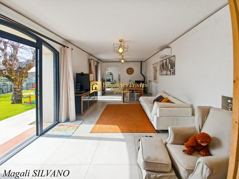 Mas - 150 m² - 5 pièces